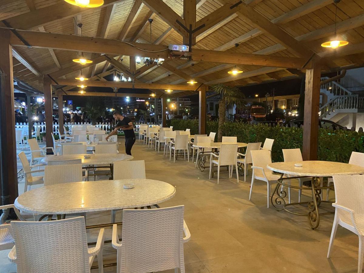 Center Park Hotel Velipojë Eksteriør billede