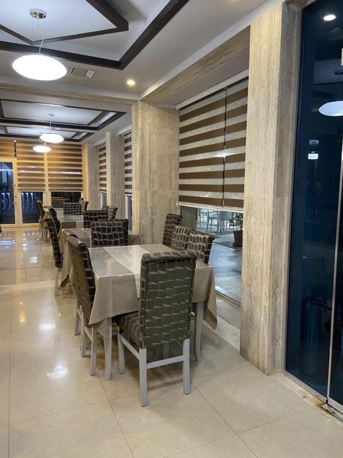 Center Park Hotel Velipojë Eksteriør billede
