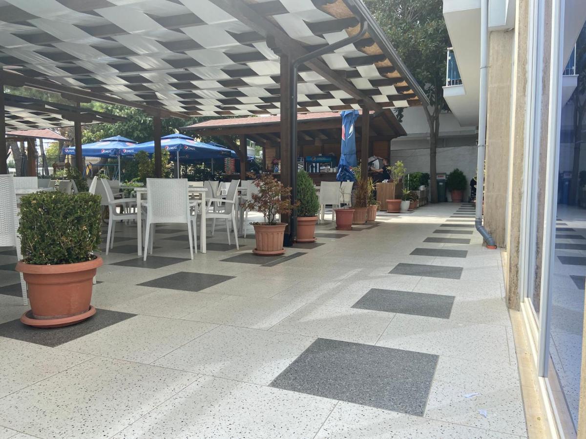 Center Park Hotel Velipojë Eksteriør billede