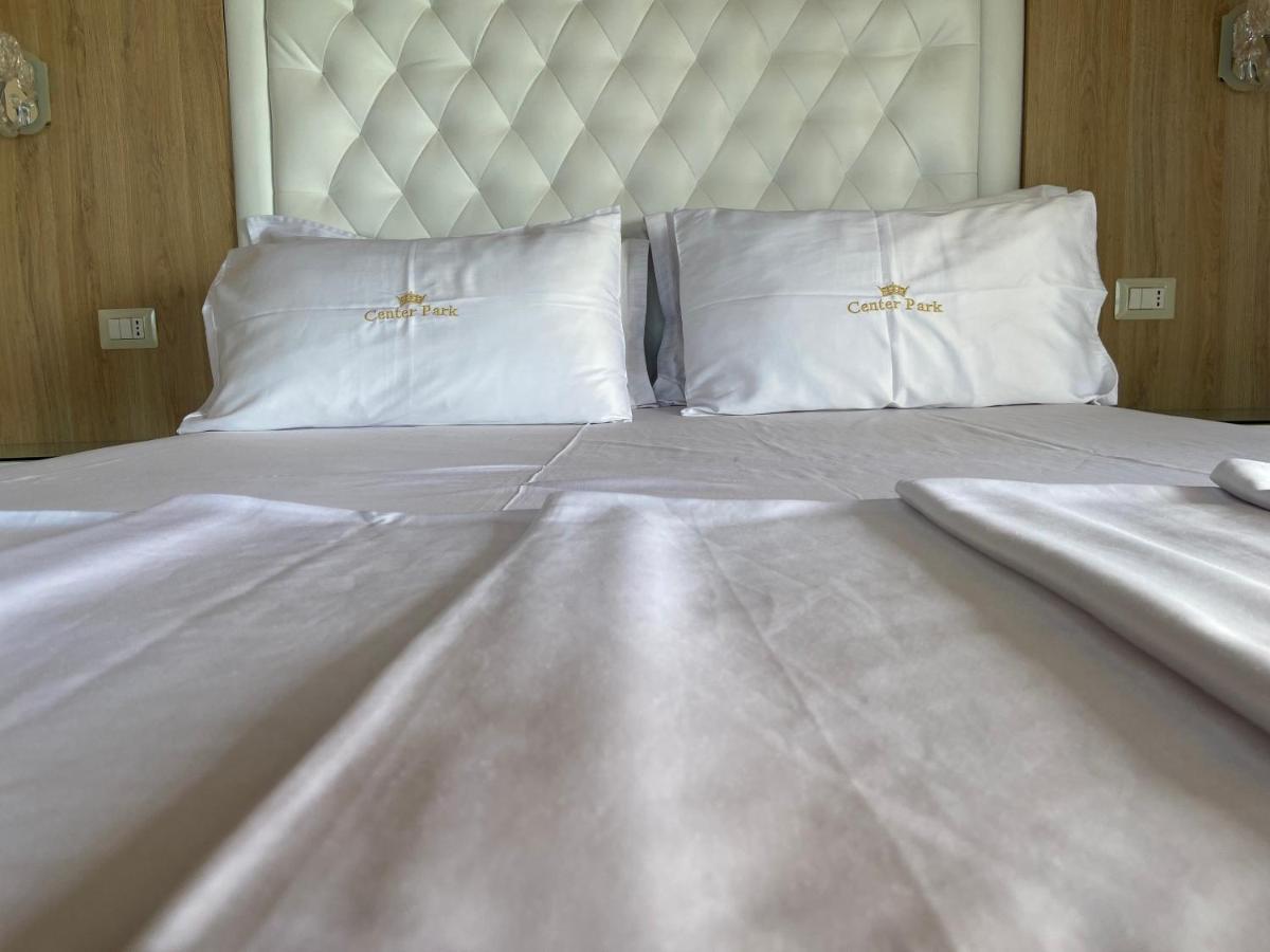 Center Park Hotel Velipojë Eksteriør billede