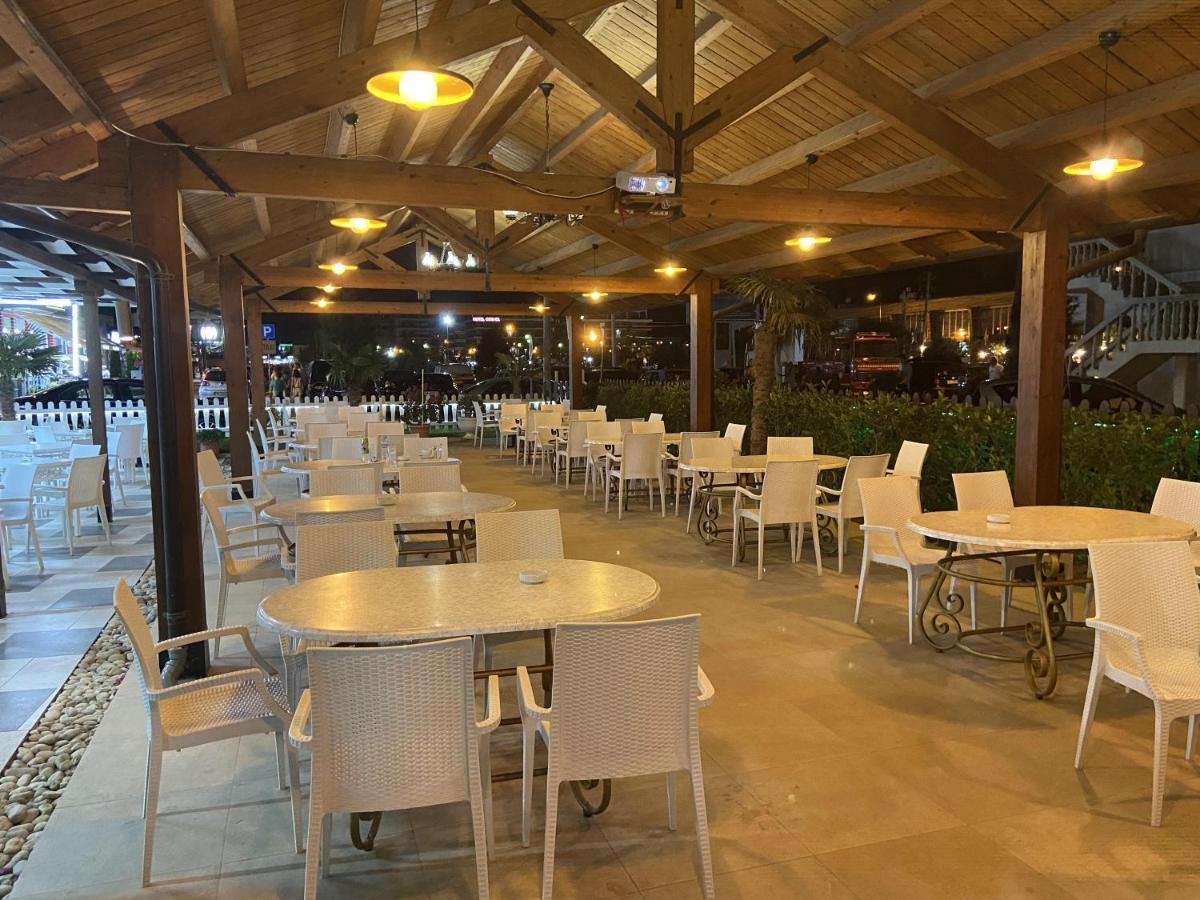 Center Park Hotel Velipojë Eksteriør billede